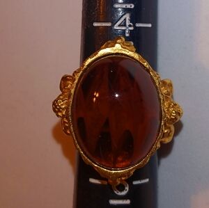 Elizabeth Taylor guilded age style Avon Ring